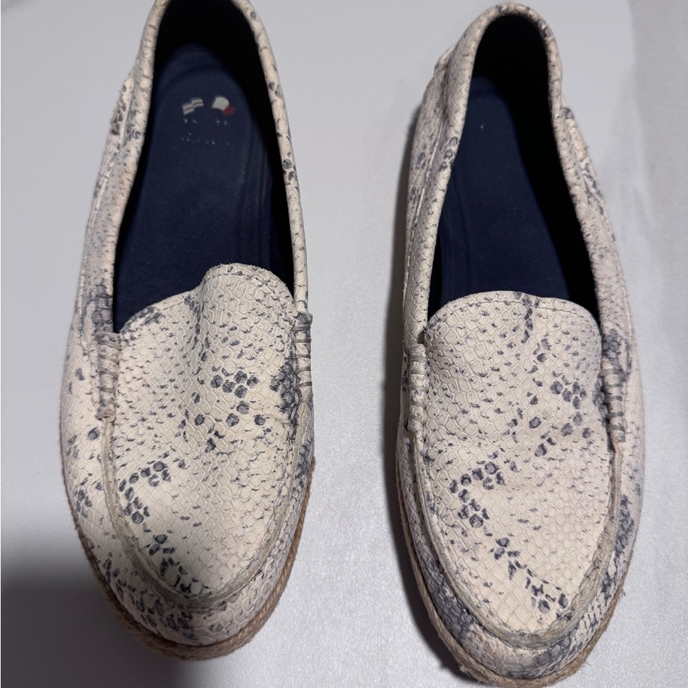 Snakeskin Patterned Loafers